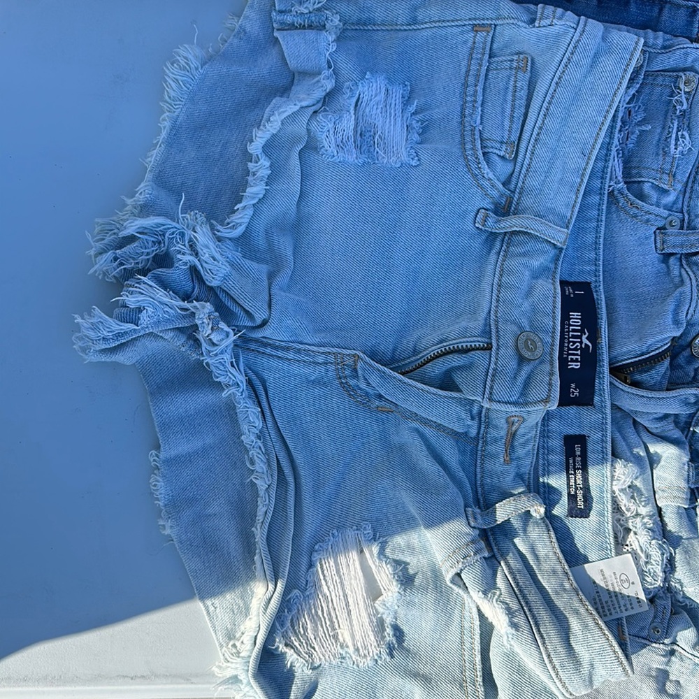 Hollister Low-Rise Short Shorts vintage stretch